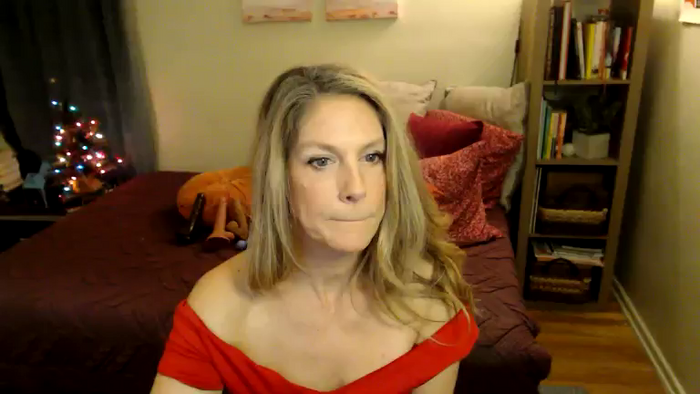 SweetCougarCandy
