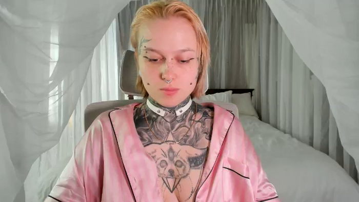 UrAlexis