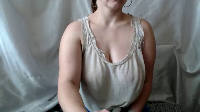BettyGirlKiss
