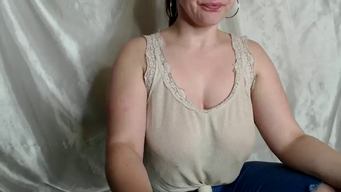 BettyGirlKiss