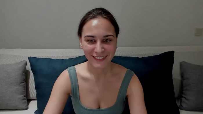 JuliaMoore18