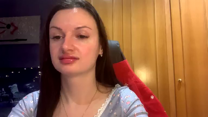 GloriaM
