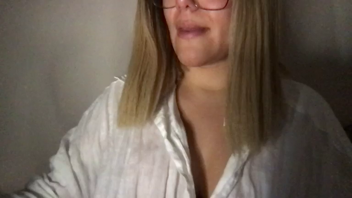 MistressLouUK