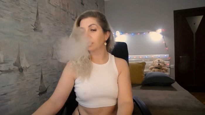 Nichole_Hill