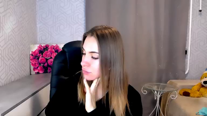 MeganNaughtyy