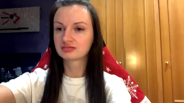 GloriaM