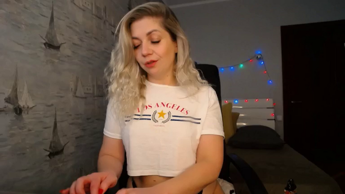 Nichole_Hill