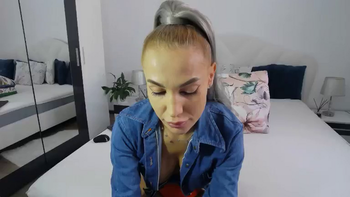 SaraCutie25