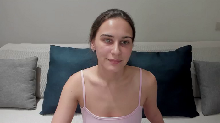 JuliaMoore18