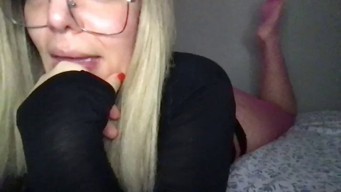 MistressLouUK