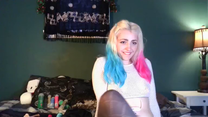 AlexMarieXOXO