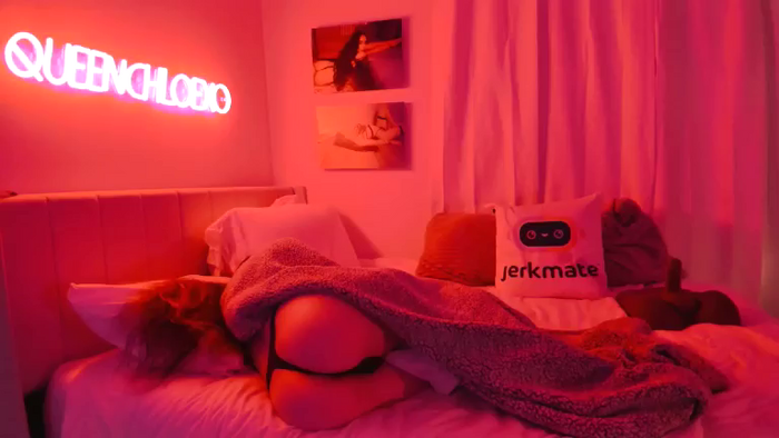 QueenChloeXO