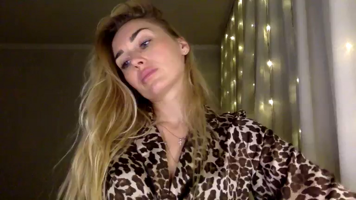 Tina_a