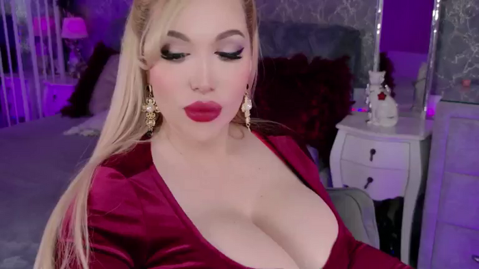 Alpha_Goddess