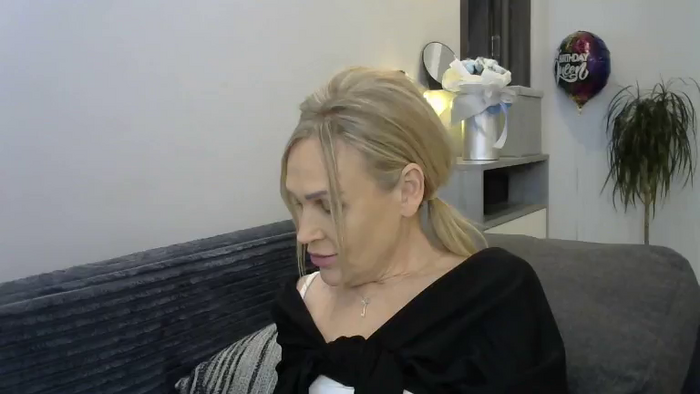 Evie_Paige