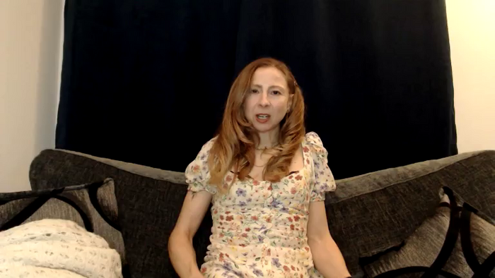 DakotaLustyLegs