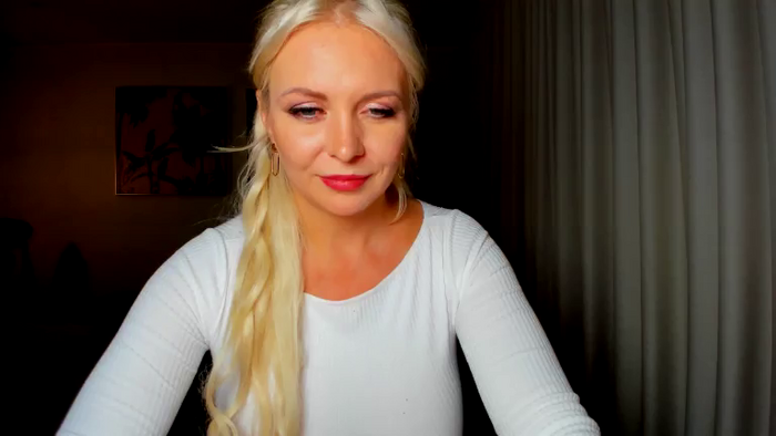 MsLindsayDevis