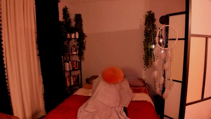VoluptuousSophia