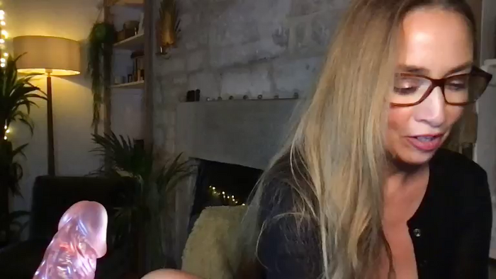 BELINDABUTTERCUPS