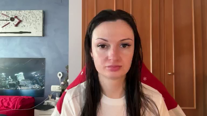 GloriaM
