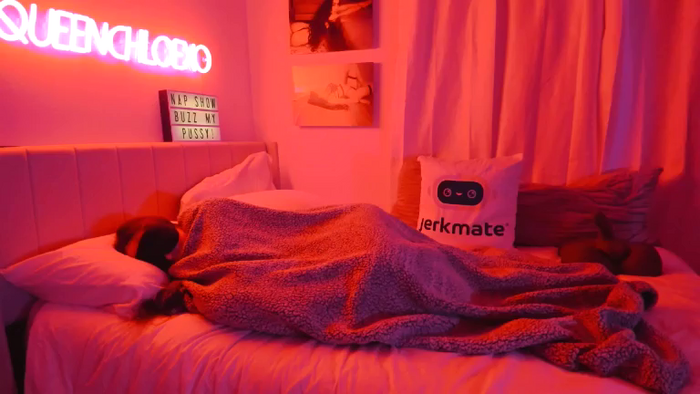 QueenChloeXO
