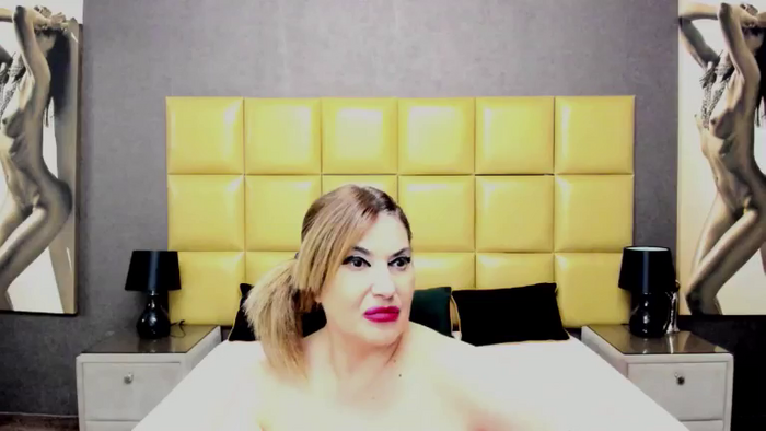 KiraLeila