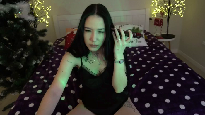 NikkiGoldX