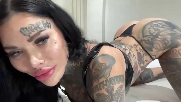 DARKINKEDBABE