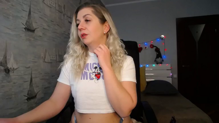 Nichole_Hill