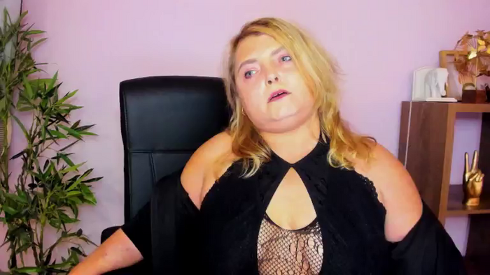 ElodiePLAYGIRL