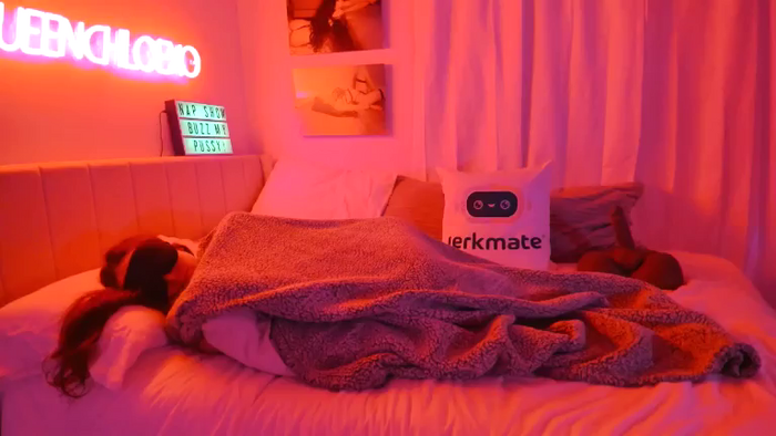 QueenChloeXO