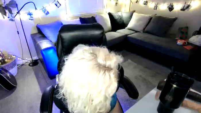 Hotbustybarbie