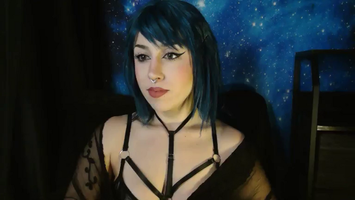 MissVikkiBlue
