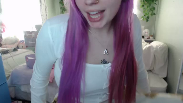 Angelina_Glass