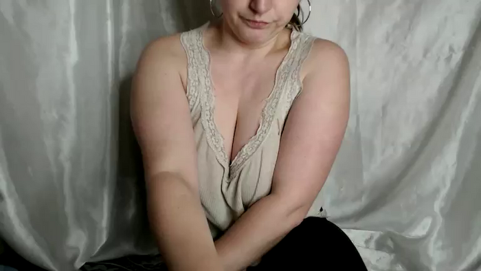 BettyGirlKiss