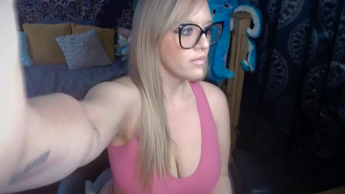 DaiseyMae24