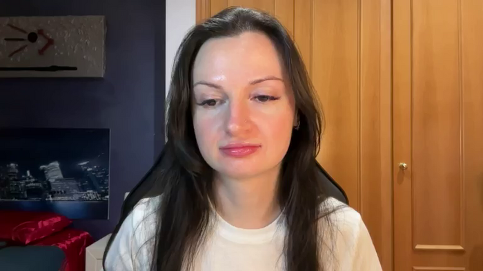 GloriaM