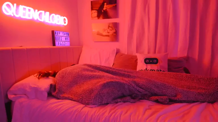 QueenChloeXO