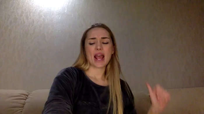 Tina_a