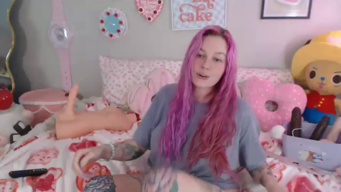 Angelina_Glass