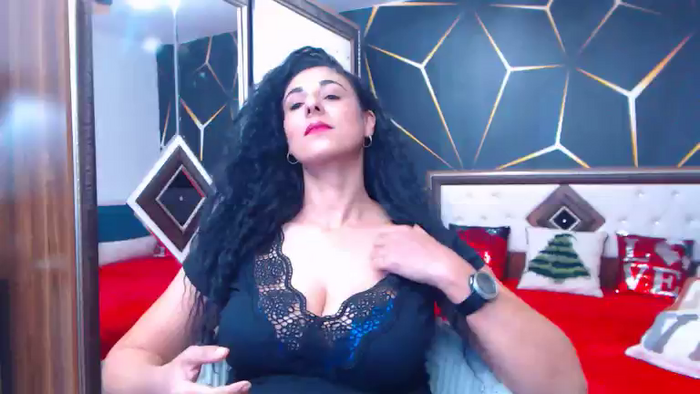 Curly_Sexy