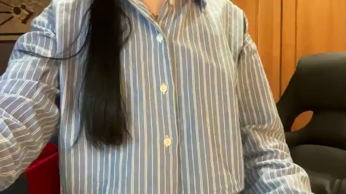 GloriaM