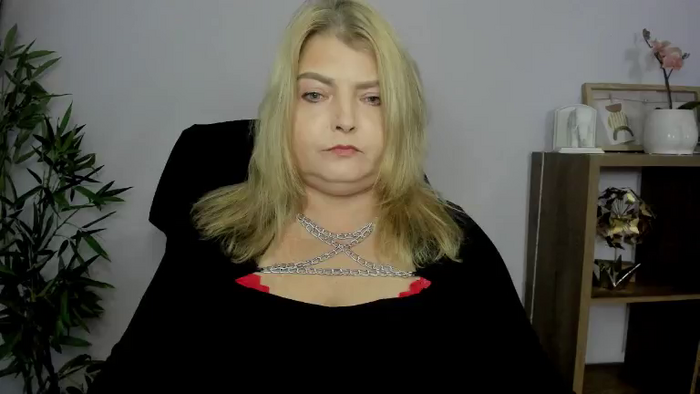 ElodiePLAYGIRL
