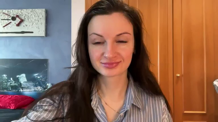 GloriaM