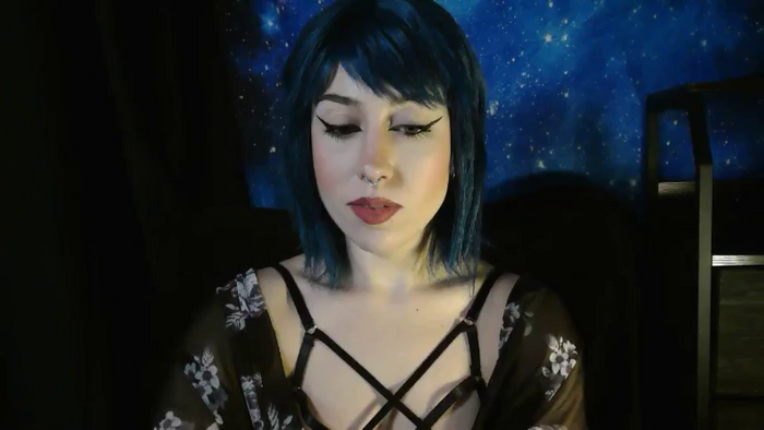 MissVikkiBlue