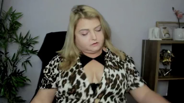 ElodiePLAYGIRL