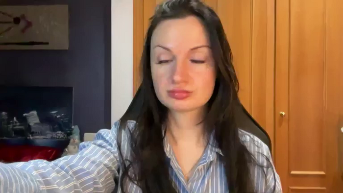 GloriaM