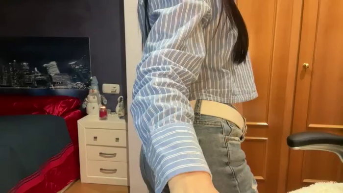 GloriaM