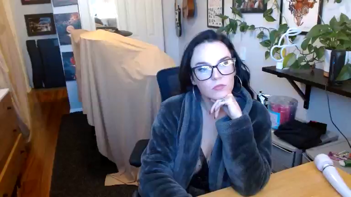 IvyRaewants2play