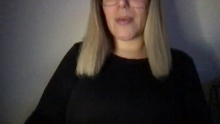 MistressLouUK